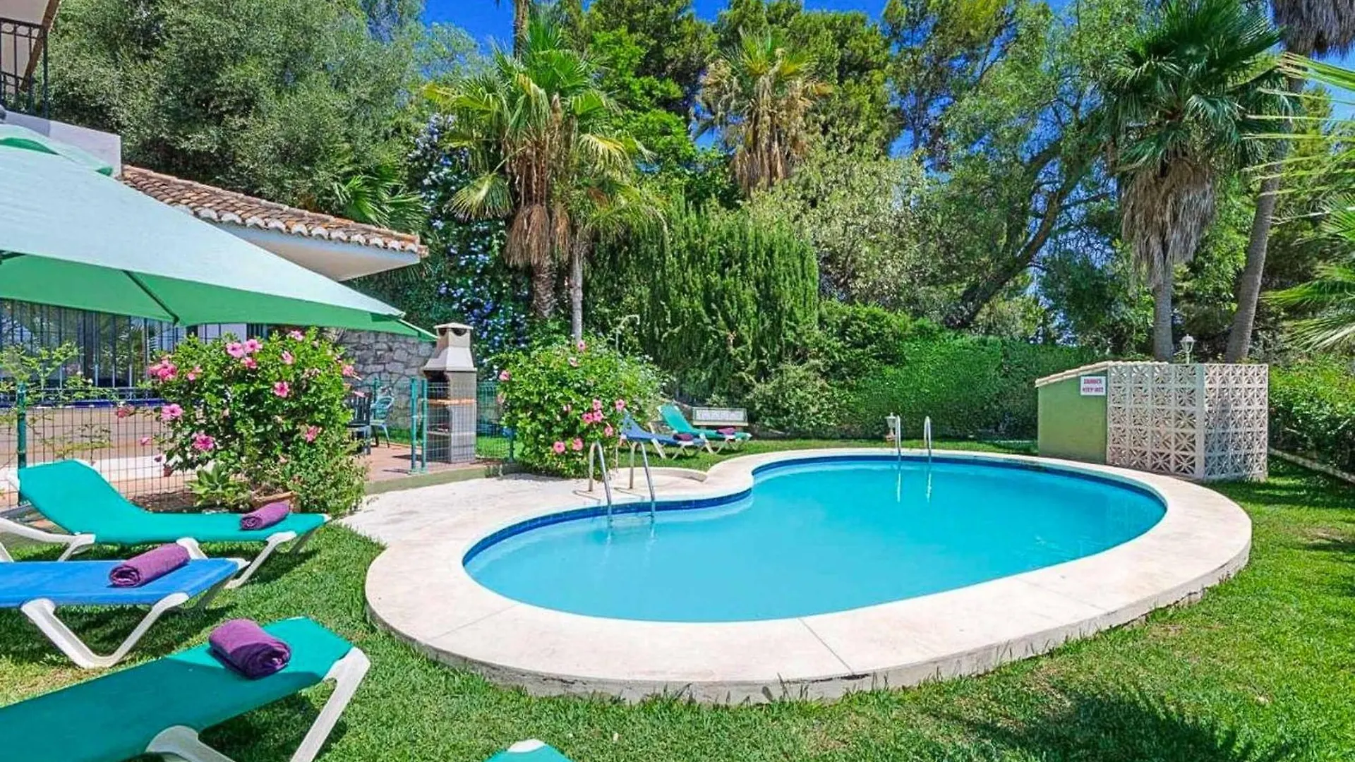 Villa Corrib Santa Fe de los Boliches Spain